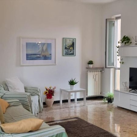 La Vie En Rose Flat Apartment Сестри Леванте Екстериор снимка