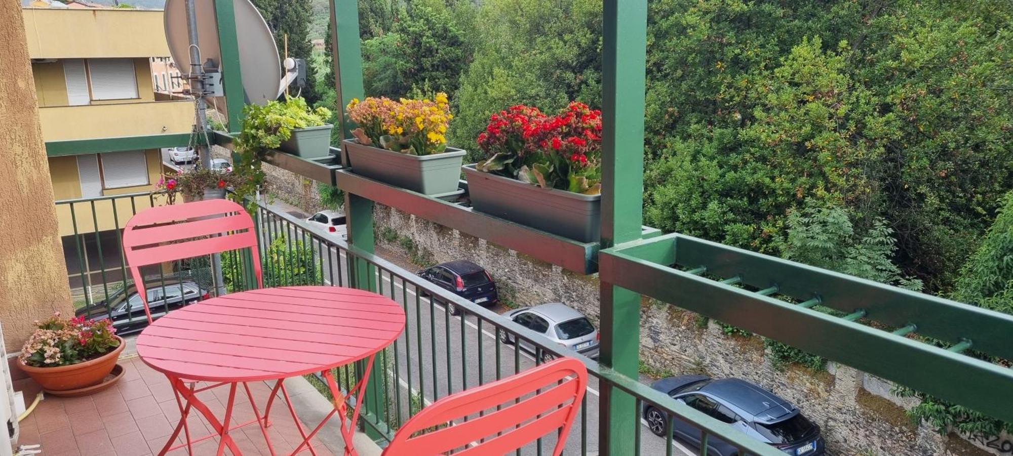 La Vie En Rose Flat Apartment Сестри Леванте Екстериор снимка